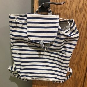 Baggu- canvas backpack